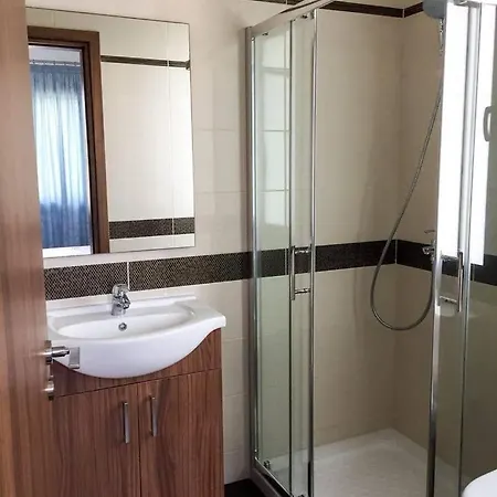 Townhouse In Coral Bay *